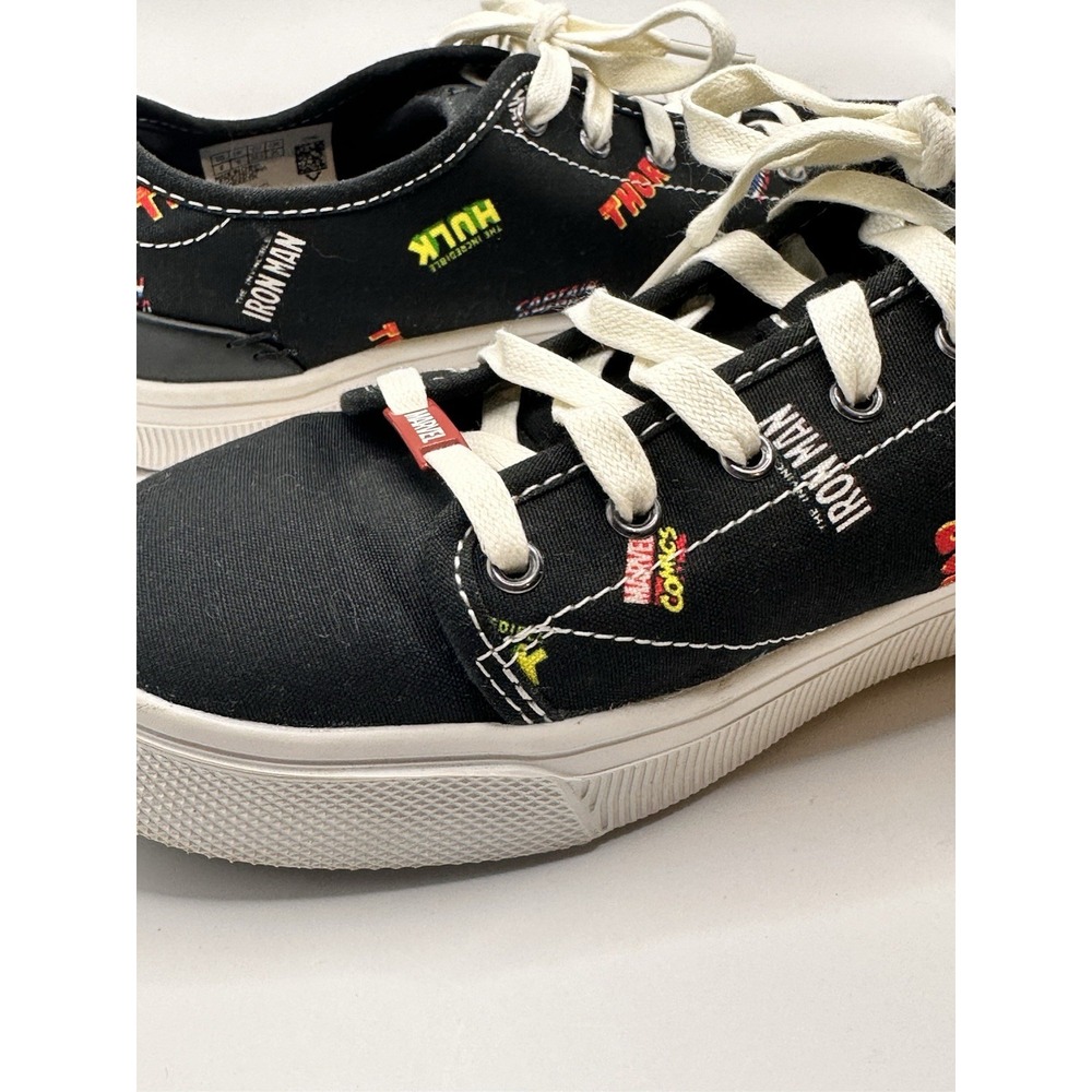 Tom's Travel Lite Low Black Marvel Women's 8 Sneakers Superhero Characters Retro
